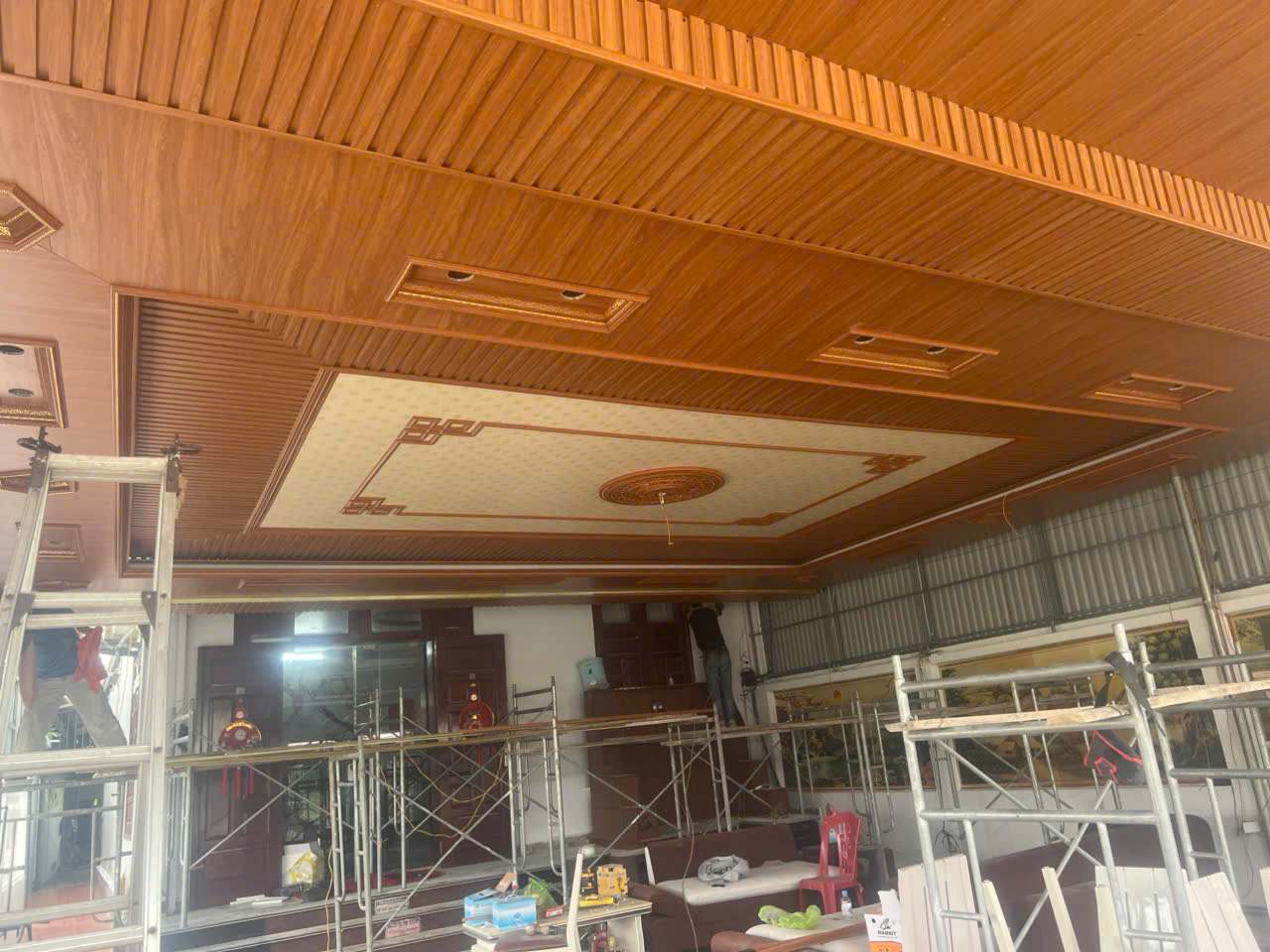 Tường Nhựa - Trần Nhựa NANO 18